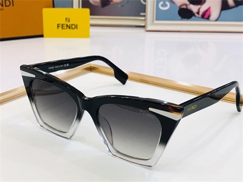 Fendi sunglass-546